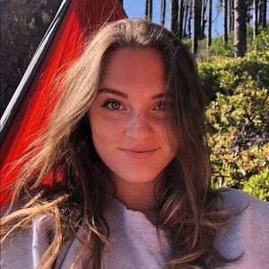 Meet your Posher, Lucy